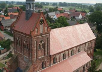 beuster stiftskirche 9190